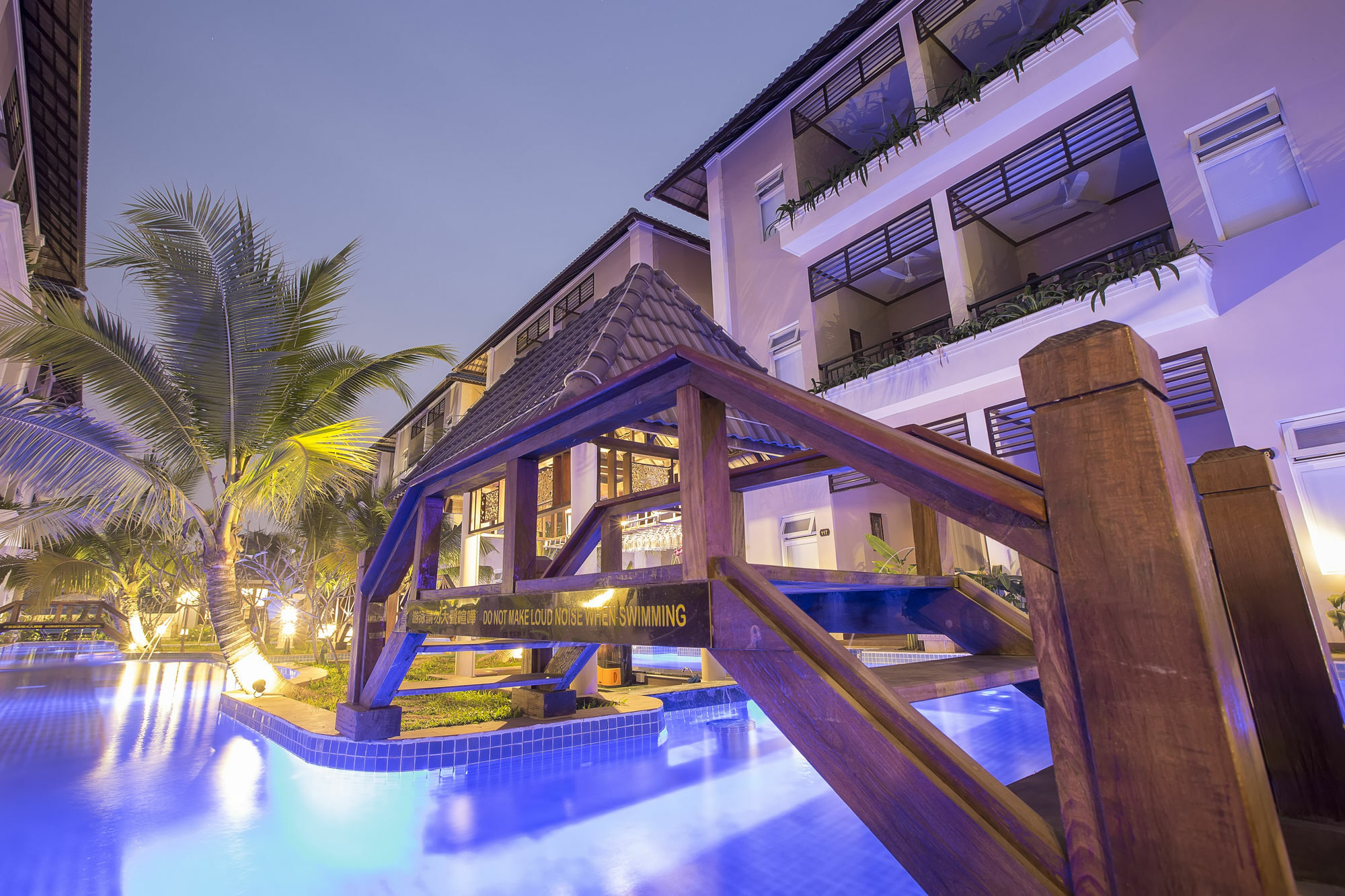 Bali Hotel Phnom Penh Eksteriør billede